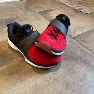 Worn once Jordan tennis shoes